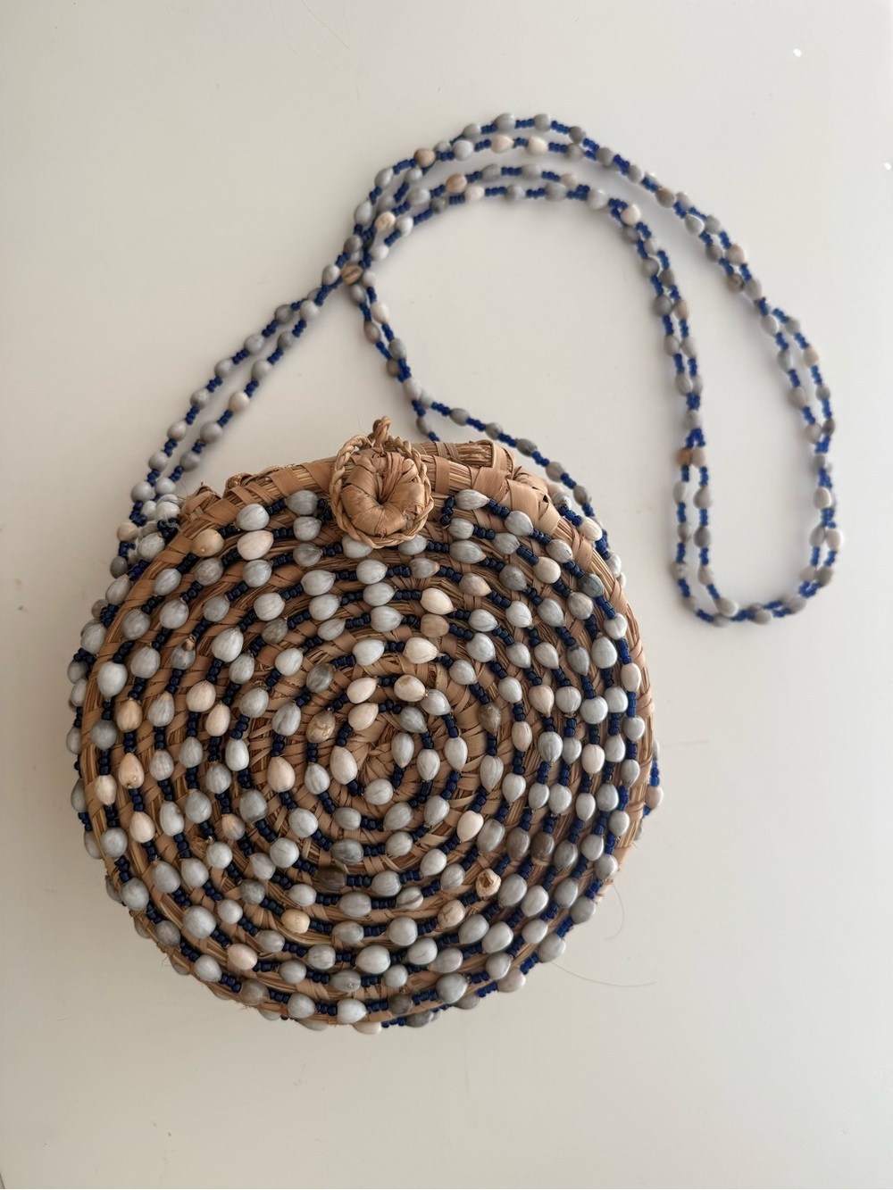 Vintage Beaded Straw Crossbody Bag Boho Coastal Woven Shell Purse - Picture 2 of 9